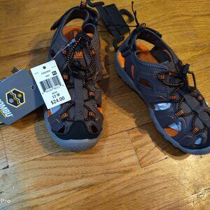 Khombu shoes sandals little boy size 12